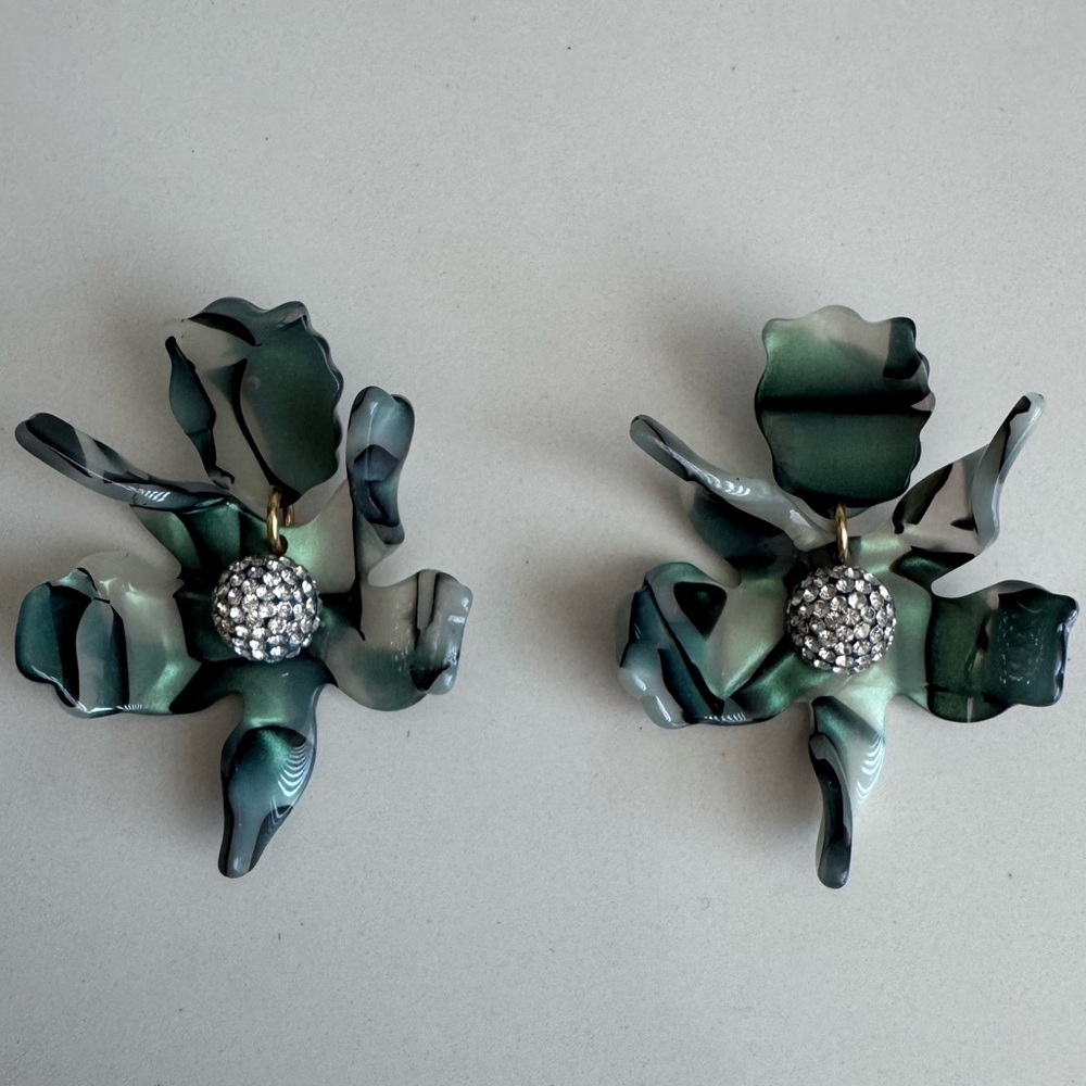 Lele Sadoughi floral Lilly Earrings